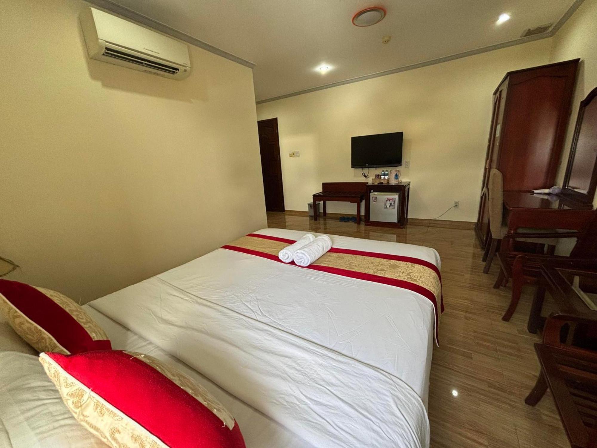 Asia Hotel Кан То Екстериор снимка